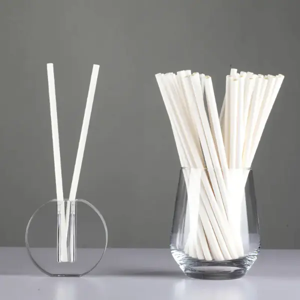 How Can Custom Paper Straws Fit Different Cup Designs