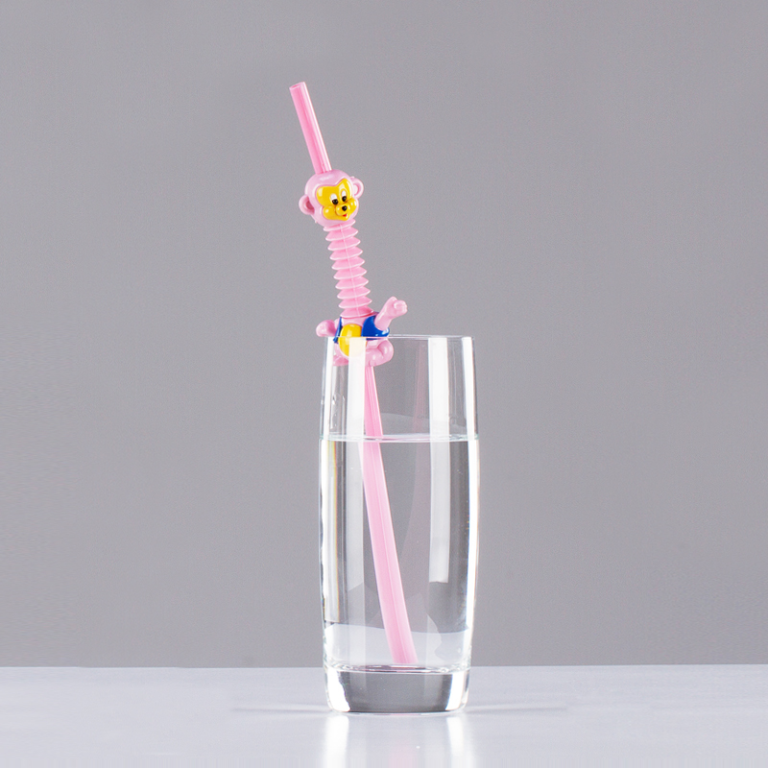 Choosing Biodegradable Disposable Straws for Hot Drinks Use